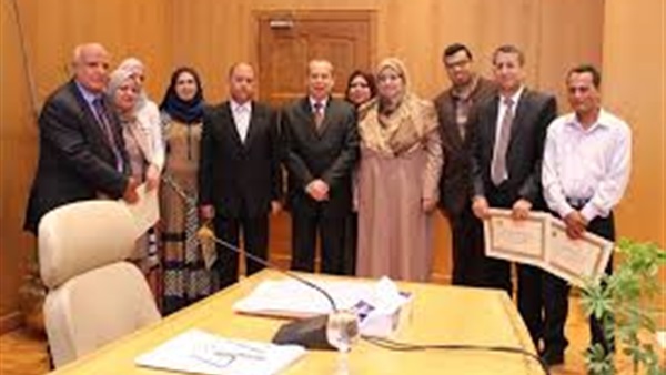 تدشين ورشة عمل بين شركتي القليوبية ودمياط لمياه الشرب تدشين ورشة عمل بين شركتي القليوبية ودمياط لمياه الشرب