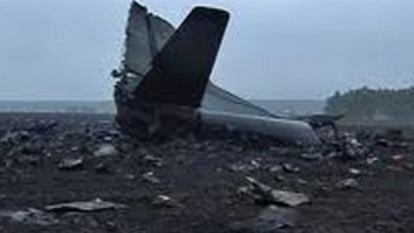 القوات الجوية الباكستانية: تحطم طائرة حربية ومقتل قائدها