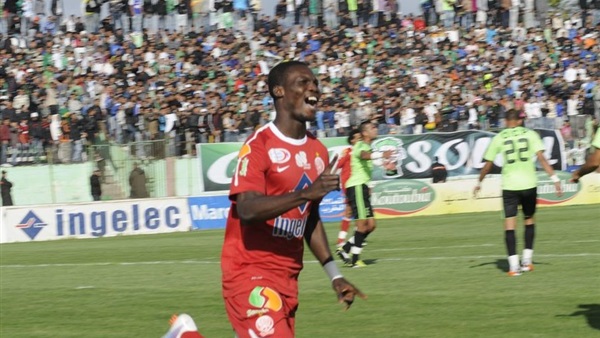 الوداد يتقدم على الزمالك بهدف «جيبور» في الربع ساعة الاولى الوداد يتقدم على الزمالك بهدف «جيبور» في الربع ساعة الاولى