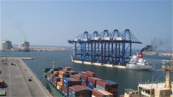 ميناء سفاجا يستعد لمغادرة 54 ألف طن فوسفات