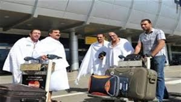 وصول 260 حاجا وحاجة من محافظات الصعيد إلى مطار الأقصر الدولي وصول 260 حاجا وحاجة من محافظات الصعيد إلى مطار الأقصر الدولي