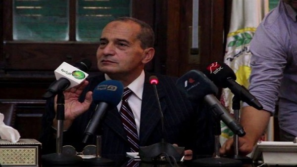 ابولطيعة يعيد عرض تسليم 1800 فدان لشباب الخريجين بيوسف الصديق بالفيوم ابولطيعة يعيد عرض تسليم 1800 فدان لشباب الخريجين بيوسف الصديق بالفيوم