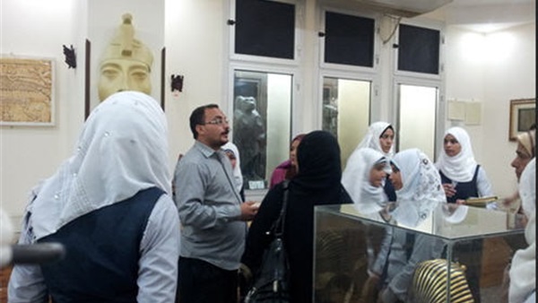 4 مليون جنيه لانشاء مدرسة دمياط الزخرفية 4 مليون جنيه لانشاء مدرسة دمياط الزخرفية