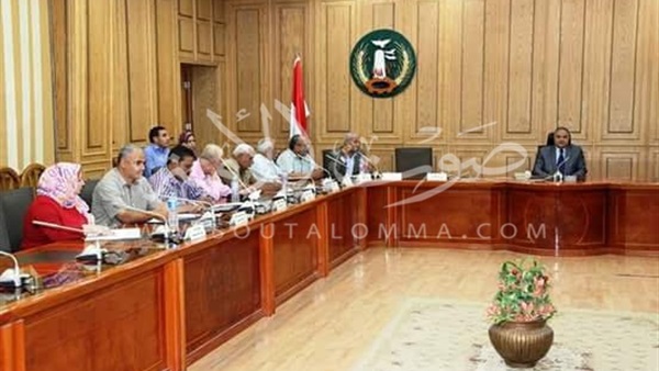 بالصور.. مناقشة آليات تنفيذ مبادرة السيارات المتنقلة بالمنوفية بالصور.. مناقشة آليات تنفيذ مبادرة السيارات المتنقلة بالمنوفية