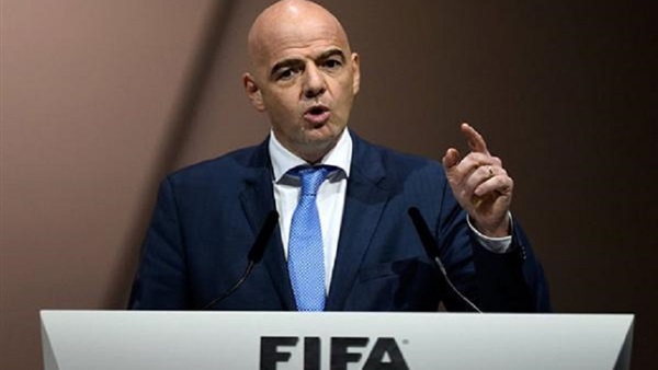 رئيس الفيفا يقترح إقامة كأس العالم بمشاركة 48 منتخبا