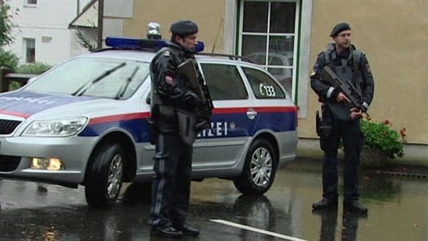 القبض على شخص هدد تليفونيا باستهداف وزارة الداخلية بقنبلة بالنمسا