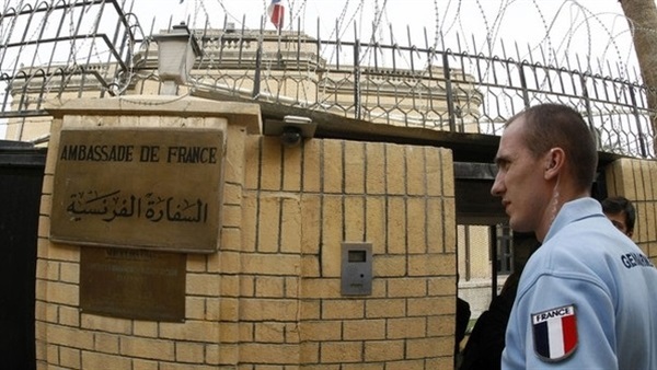 وزير خارجية اليمن يتسلم نسخة من أوراق اعتماد السفير الفرنسى الجديد وزير خارجية اليمن يتسلم نسخة من أوراق اعتماد السفير الفرنسى الجديد