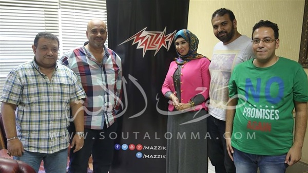 بالصورة: شاهيناز تتعاقد مع «مزيكا»..تعرف على تفاصيل ألبومها الجديد بالصورة: شاهيناز تتعاقد مع «مزيكا»..تعرف على تفاصيل ألبومها الجديد
