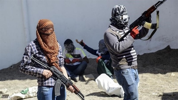 مسلحون أكراد يقتلون ثلاثة من الشرطة في جنوب شرق تركيا مسلحون أكراد يقتلون ثلاثة من الشرطة في جنوب شرق تركيا