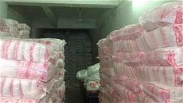 ضبط 123 طن سكر قبل بيعها بالسوق السوداء بالمنوفية ضبط 123 طن سكر قبل بيعها بالسوق السوداء بالمنوفية