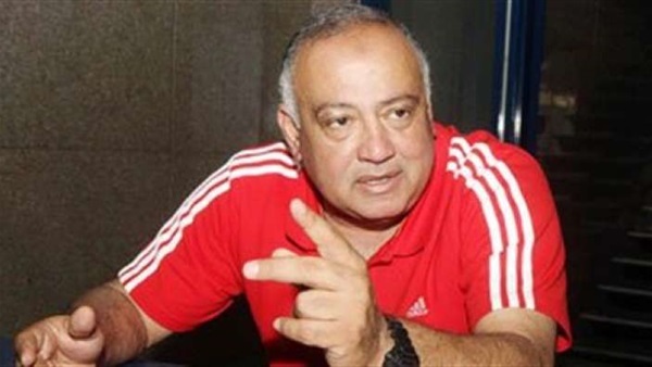 كرة يد.. مدرب الأهلي يطمئن على نجم الفريق بعد اصابته كرة يد.. مدرب الأهلي يطمئن على نجم الفريق بعد اصابته
