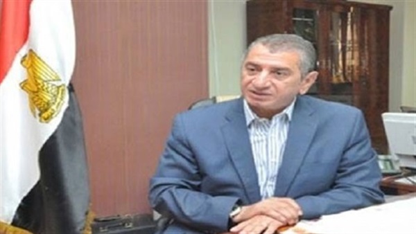 بالفيديو.. فكرة جنونية من أجل تجنب المخالفات المرورية