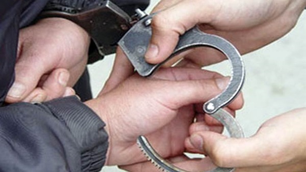 ضبط عاطل بحوزته 20 كيلو بانجو بـ«كوم أمبو» ضبط عاطل بحوزته 20 كيلو بانجو بـ«كوم أمبو»