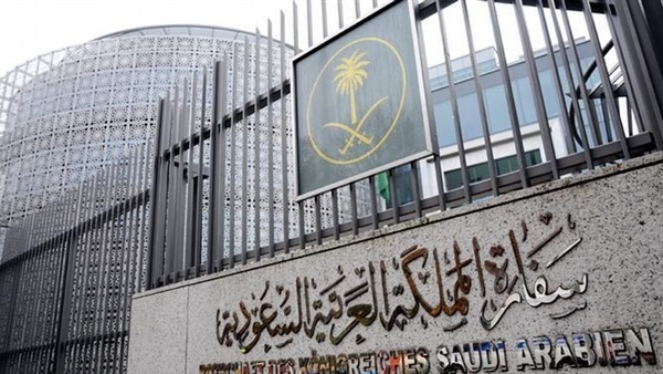 «الداخلية» توضح حقيقة رفع الحراسة عن السفارة السعودية بالقاهرة «الداخلية» توضح حقيقة رفع الحراسة عن السفارة السعودية بالقاهرة