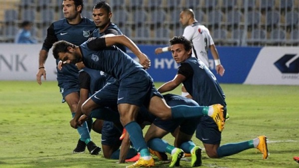 بالفيديو.. سموحة يتصدر الدوري بثلاثية في إنبي بالفيديو.. سموحة يتصدر الدوري بثلاثية في إنبي