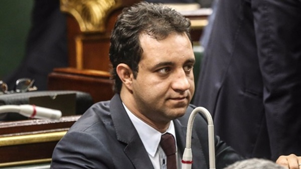 أحمد مرتضى لمدرب صن داونز : «إلتزم الصمت» أحمد مرتضى لمدرب صن داونز : «إلتزم الصمت»
