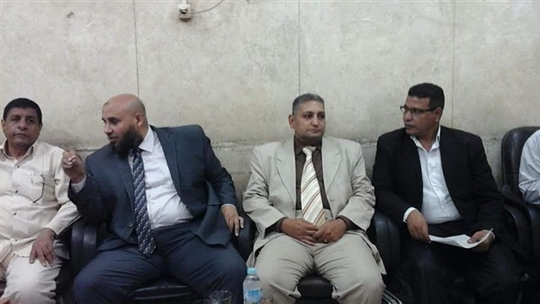 محامو الأقصر يجتمعون لبحث قانون «القيمة المضافة» محامو الأقصر يجتمعون لبحث قانون «القيمة المضافة»