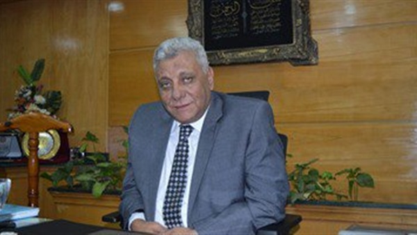 أمن البحيرة يكرم أسر الشهداء بمجمع دمنهور الثقافي أمن البحيرة يكرم أسر الشهداء بمجمع دمنهور الثقافي