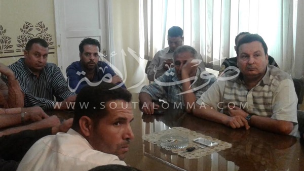 صور.. اجتماع المجلس التنفيذي لمدينة سيدي بكفر الشيخ 