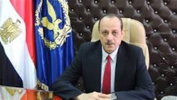 «الداخلية» تدرج «مستريح أشمون» على قوائم الممنوعين من السفر «الداخلية» تدرج «مستريح أشمون» على قوائم الممنوعين من السفر