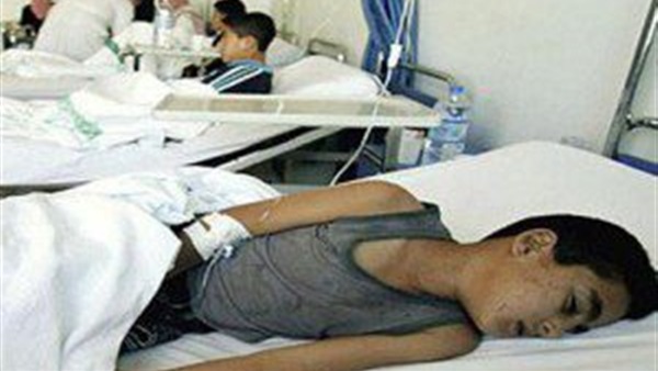 إحالة إدارة مدرسة «العبور» لللتحقيق بعد تسمم 7 تلميذات إحالة إدارة مدرسة «العبور» لللتحقيق بعد تسمم 7 تلميذات