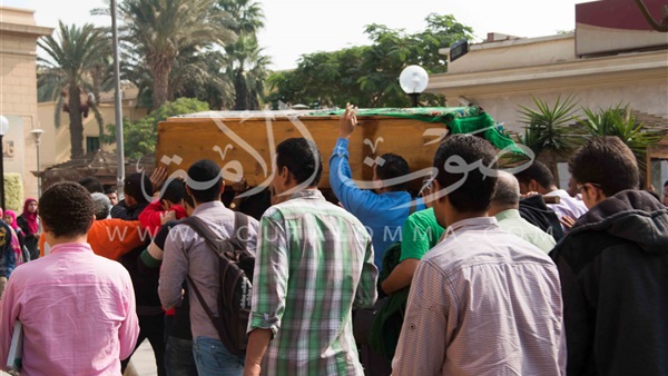 بالصور.. تشييع جثمان الفقيه الدستوري ثروت بدوي بالصور.. تشييع جثمان الفقيه الدستوري ثروت بدوي