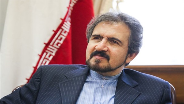 إيران تنفي ضلوعها في الهجوم على السفن الأمريكية قرب اليمن إيران تنفي ضلوعها في الهجوم على السفن الأمريكية قرب اليمن