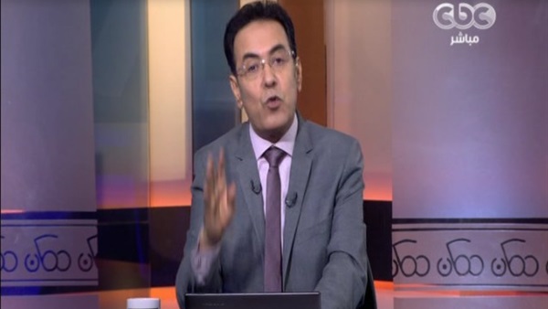خيري رمضان عن القبض علي «عريس الإسكندرية»: «حبكت يعني» خيري رمضان عن القبض علي «عريس الإسكندرية»: «حبكت يعني»