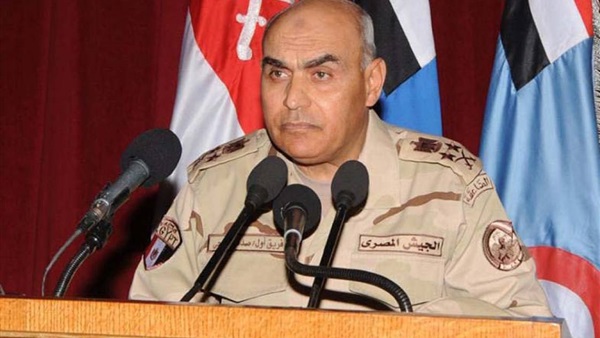 وزير الدفاع يتقدم جنازة شهيد قائد الفرقة التاسعة مدرعة