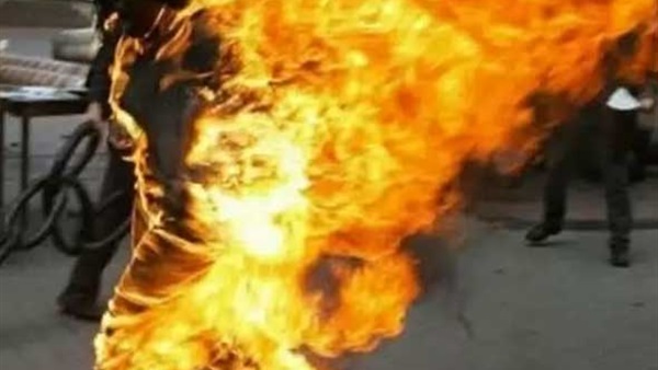 شاب يشعل النيران في جسده داخل قسم شرطة المنتزة بالإسكندرية