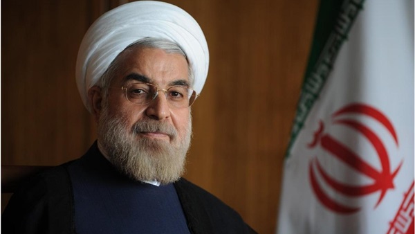 الرئيس الإيراني يؤكد دعم بلاده أي تدابير لإعادة الاستقرار إلى أسواق النفط العالمية