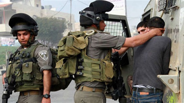 الاحتلال الاسرائيلي يعتقل 23 فلسطينيًا بالضفة الغربية