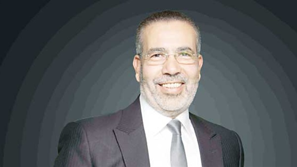 مدحت العدل: « داونز» أقوي من الزمالك.. ومؤمن سليمان يحتاج خبرات أكثر