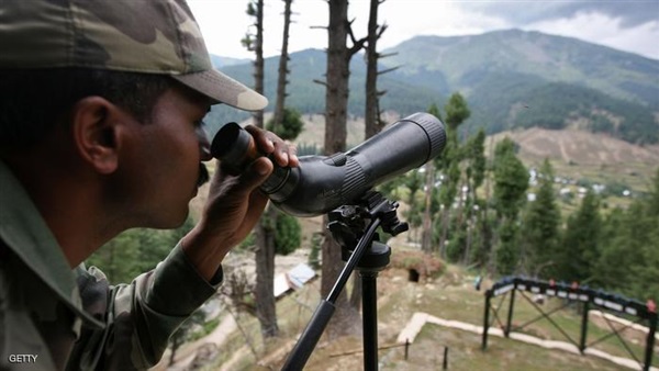 مقتل جندي وثلاثة مدنيين في تبادل لإطلاق نار في كشمير