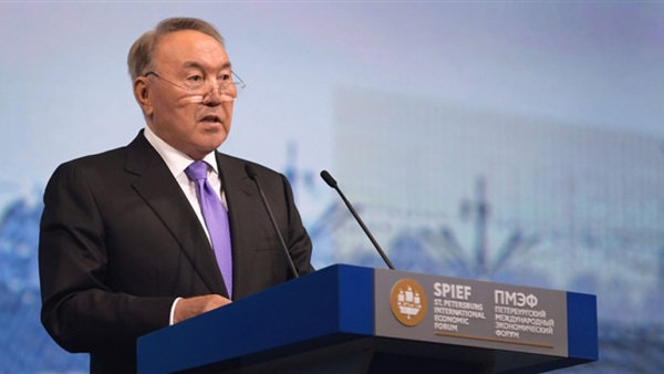 نزار باييف وحجار يبحثان التعاون بين كازاخستان والبنك الإسلامي