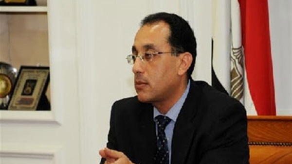 وزير اﻻسكان يزور عدة مواقع بمدينة ٦ أكتوبر لمتابعة تنفيذ المشروعات وزير اﻻسكان يزور عدة مواقع بمدينة ٦ أكتوبر لمتابعة تنفيذ المشروعات