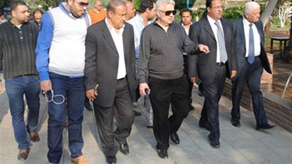 مجلس الزمالك يعقد جلسة مع «عبد الواحد» لحل أزمة مستحقاته مجلس الزمالك يعقد جلسة مع «عبد الواحد» لحل أزمة مستحقاته