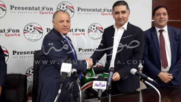 صور.. 15 مليون و750 الف جنيه قيمة بيع «ممتاز ب » لـ«فيوتشر ميديا» صور.. 15 مليون و750 الف جنيه قيمة بيع «ممتاز ب » لـ«فيوتشر ميديا»