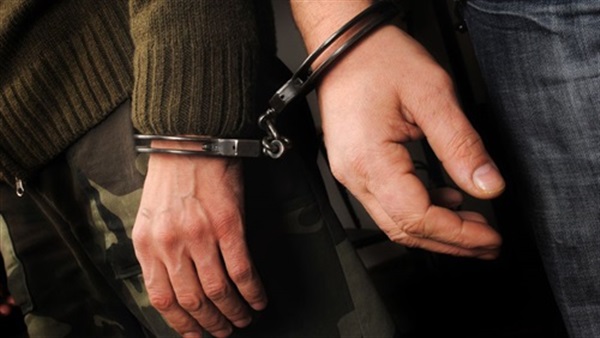 تجديد حبس أمين شرطة لإطلاقه أعيرة نارية على أقاربه بالشرقية تجديد حبس أمين شرطة لإطلاقه أعيرة نارية على أقاربه بالشرقية