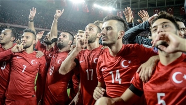 المنتخب التركي يهزم مضيفه القطري وديا المنتخب التركي يهزم مضيفه القطري وديا