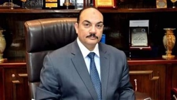 محافظ الإسكندرية يقيل رئيس حي شرق لتدني مستوى الخدمات محافظ الإسكندرية يقيل رئيس حي شرق لتدني مستوى الخدمات