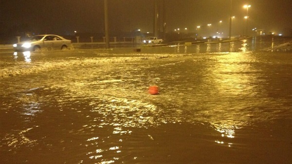 رفع حالة الطوارئ بمحافظة البحر الأحمر لمواجهة السيول