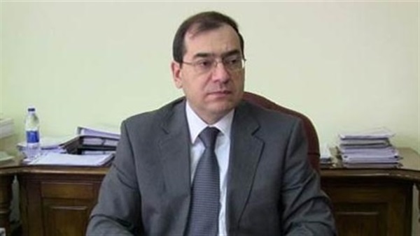 وزير البترول يبدأ زيارة لبغداد يلتقي خلالها وزير النفط العراقي