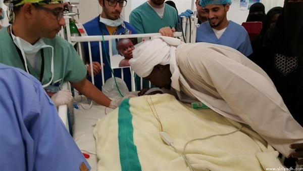 نجاح عملية فصل التوأم السوداني «رماح ووضاح» في الرياض نجاح عملية فصل التوأم السوداني «رماح ووضاح» في الرياض