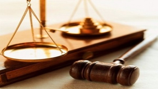 اليوم.. محاكمة 21 شخص متهم بالشروع فى قتل رئيس نادى الزمالك اليوم.. محاكمة 21 شخص متهم بالشروع فى قتل رئيس نادى الزمالك