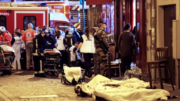 قاضي النحقيق في هجمات باريس: "نخشى وجود متواطئين أو مشاركين لا يزالون فارين" قاضي النحقيق في هجمات باريس: "نخشى وجود متواطئين أو مشاركين لا يزالون فارين"