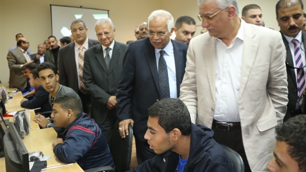 وزيرا الاتصالات والتنمية المحلية يفتتحون المرحلة الثانية من مراكز دعم ذوي الإعاقة