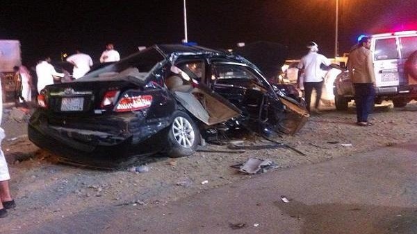 مصرع شخص فى تصادم سيارتى نقل على طريق القطامية مصرع شخص فى تصادم سيارتى نقل على طريق القطامية