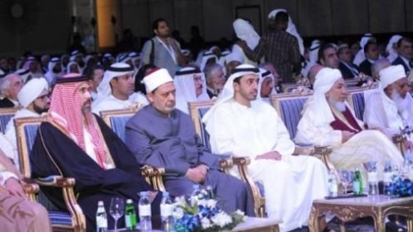 حكماء الشرق والغرب يطالبون بخلق عالم متفاهم ومتكامل حكماء الشرق والغرب يطالبون بخلق عالم متفاهم ومتكامل