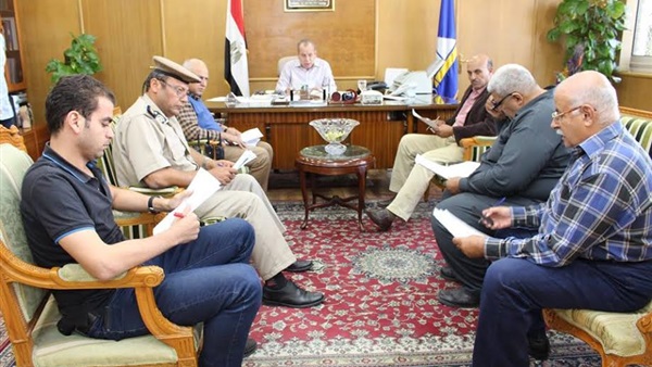 محافظ دمياط: 3.5 بداية البنديرة للتاكسى.. و110 قرش لكل كيلو